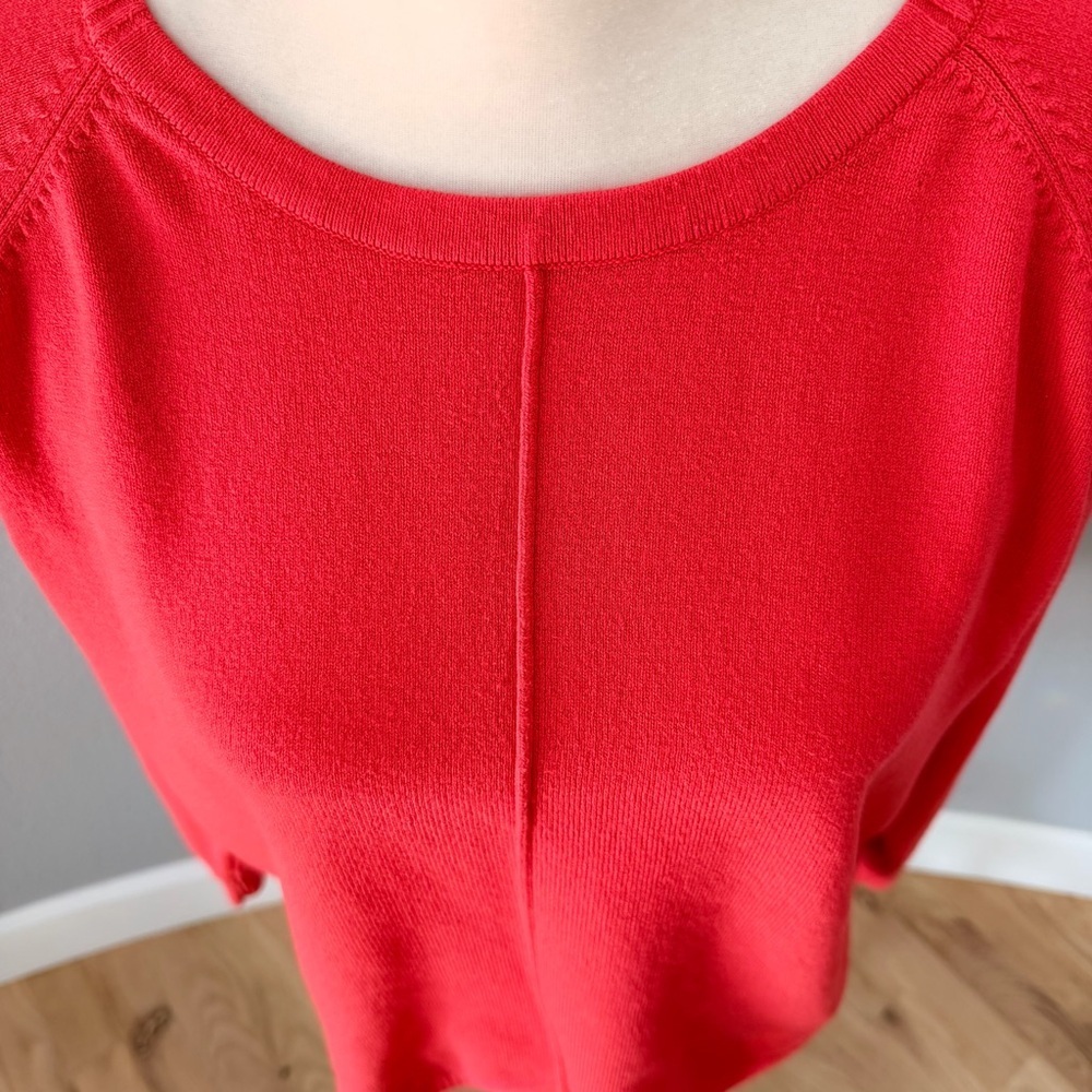 Women’s long sleeved French Connection sweater the color is orange’ish/red - Picture 2 of 10